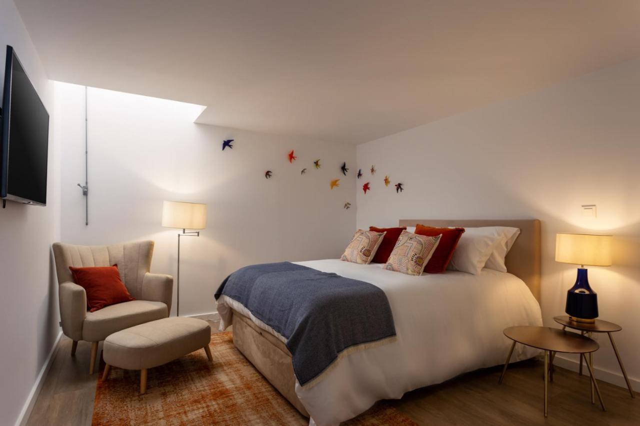 Stupendo- Two Rooms, Patio With Refreshing Pond-Center-Air Conditioning-Free Park Lisboa Ngoại thất bức ảnh